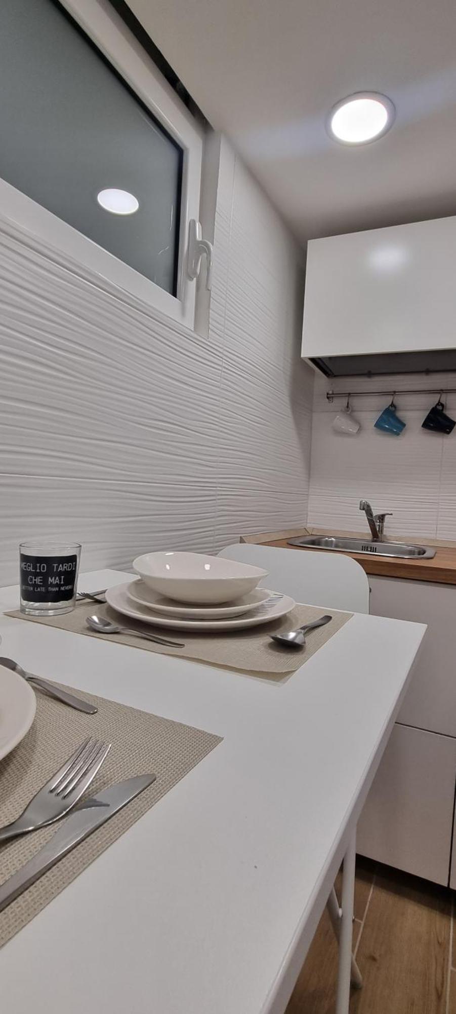 Οίκος Εω Apartment Катания Екстериор снимка