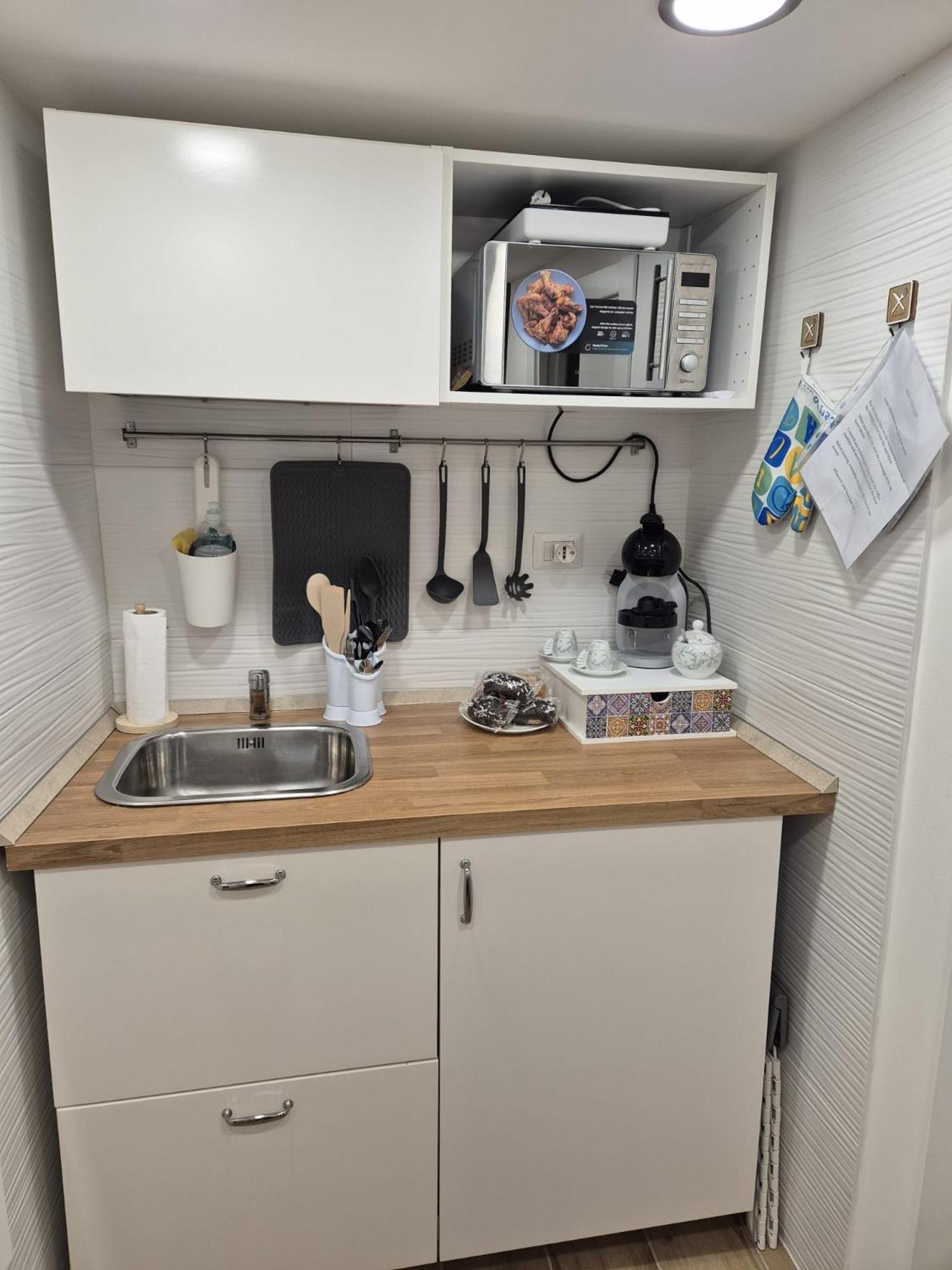 Οίκος Εω Apartment Катания Екстериор снимка